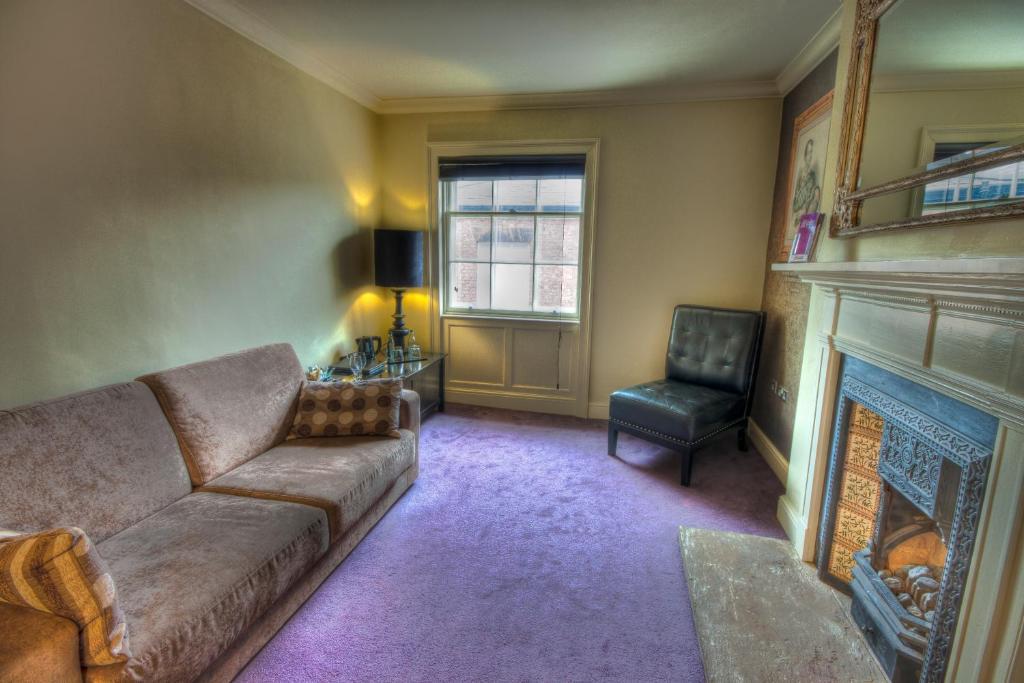 The Commercial Hotel Chester Chambre photo